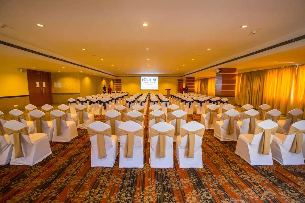 Fortune Park Jp Celestial, Bengaluru - Member Itc Hotels' Group מתקנים תמונה