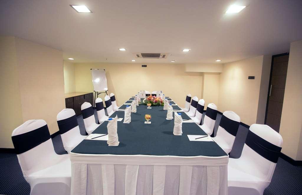 Fortune Park Jp Celestial, Bengaluru - Member Itc Hotels' Group מתקנים תמונה